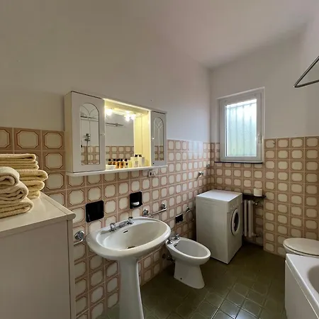 Vista Mare In Appartement Spotorno